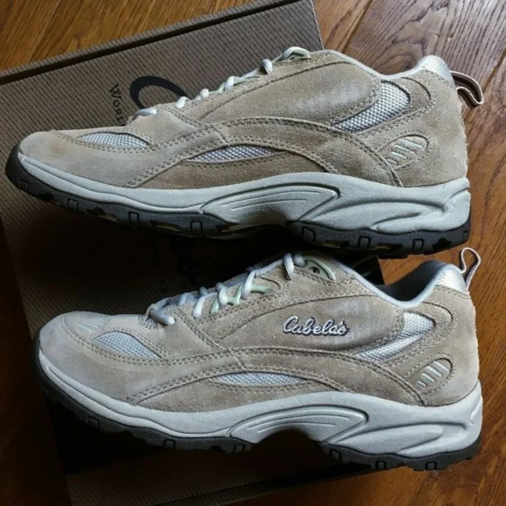 Athletic Walking Shoe Sneaker Light Brown Tan Cabela's Women's 11 B NEW